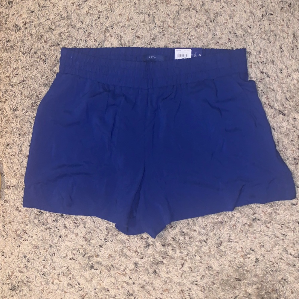 Blue Lightweight shorts with pockets